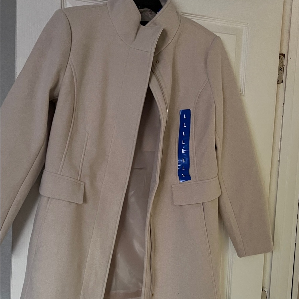Vince Camuto Cream Trench Coat